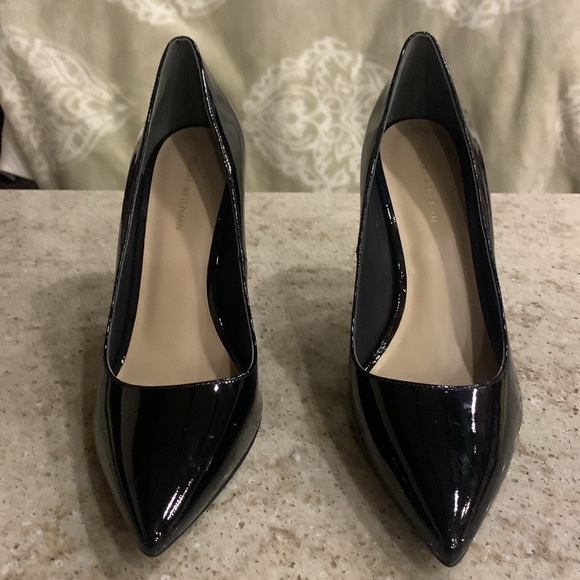NWOT Stuart Weitzman Leigh 95 Patent Classic Black Pumps Size 9 - Picture 6 of 11